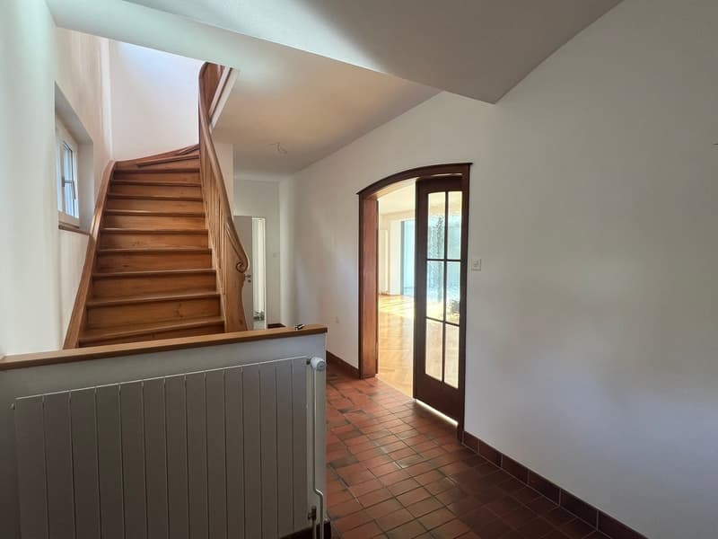 Maison de famille charmante avec vue panoramique et jardin dans un excellent emplacement (8)