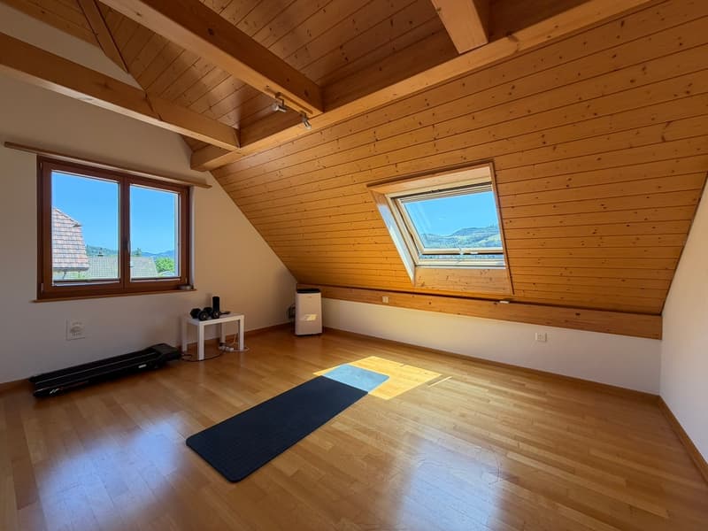 7.5 Zimmer-EFH mit traumhafter Aussicht und schönem Garten (7)