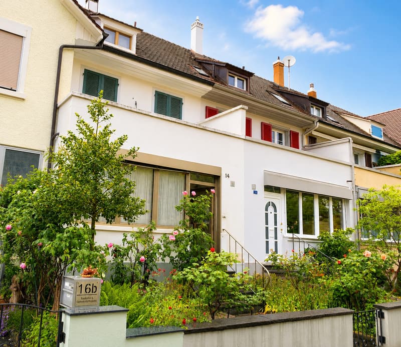 Reihen-EFH mit Garten und separater Gargenparzelle im Bieterverfahren (1)