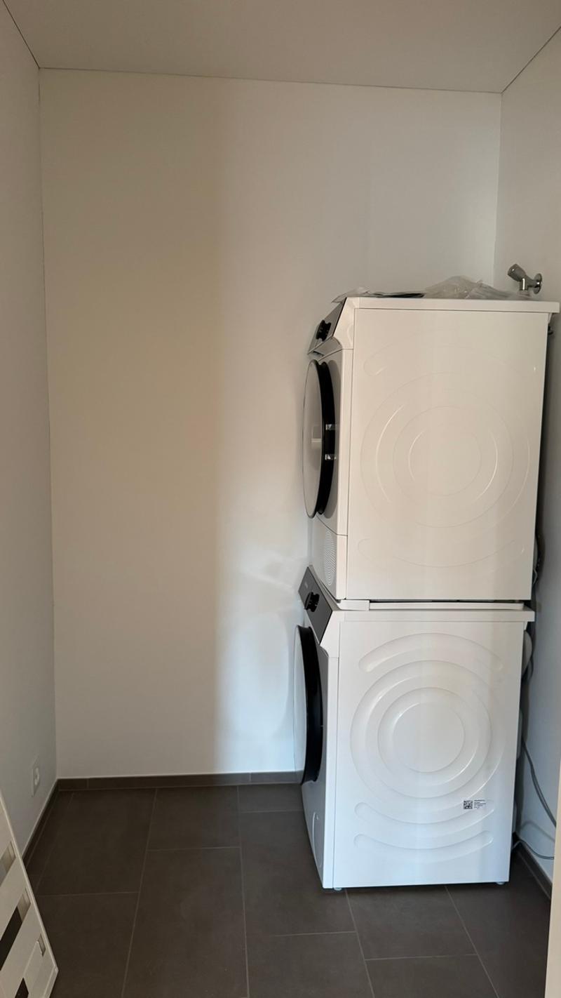Moderne 4.5-Zimmer-Neubauwohnung mit grosszügigem Balkon - Erstbezug (10)