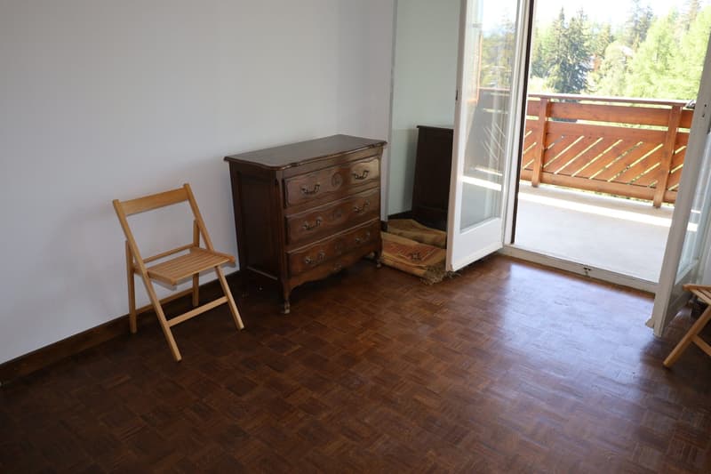 Charmant appartement 2,5 pièces avec vue imprenable à Crans (6)