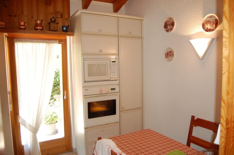 Chalet de caractère 6.5 pièces à Crans – Vue imprenable et cadre alpin exceptionnel (7)