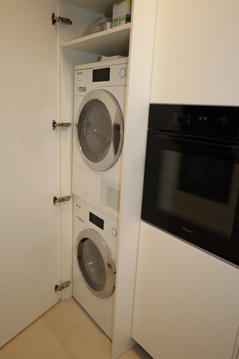 Appartement de 3.5 pièces avec vue et balcon (11)