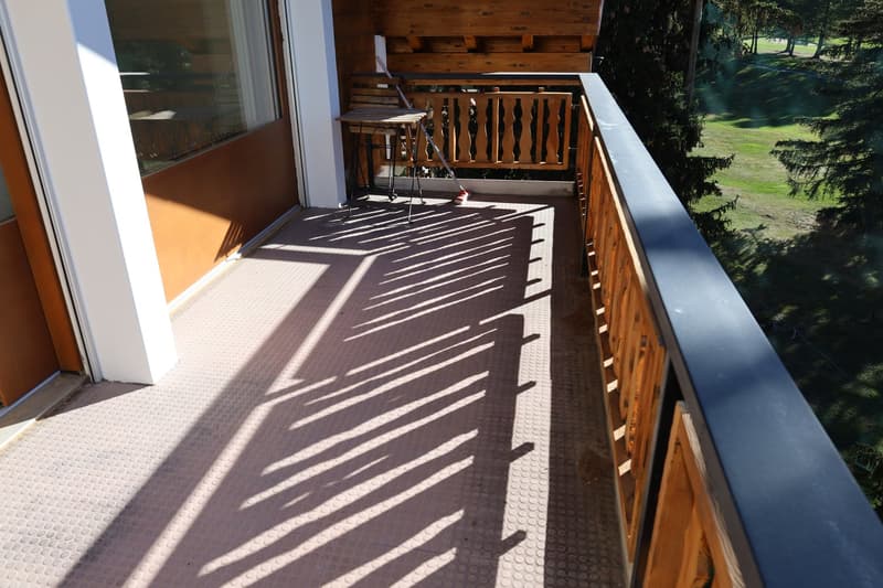 Appartement de 3.5 pièces avec vue et balcon (4)