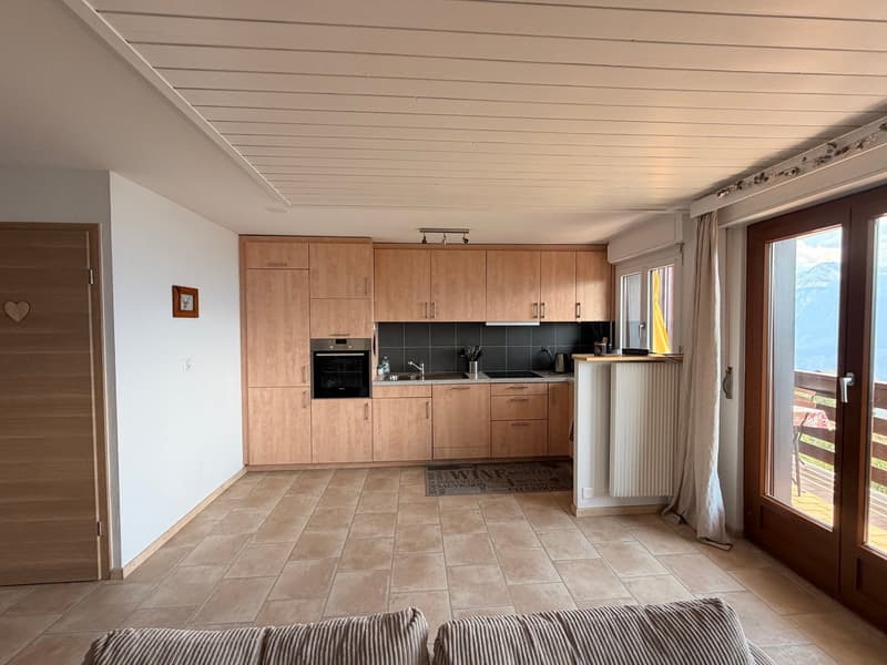 À VENDRE À CRANS-MONTANA – 3,5 PIÈCES DE 70 m²  650’000 CHF (5)