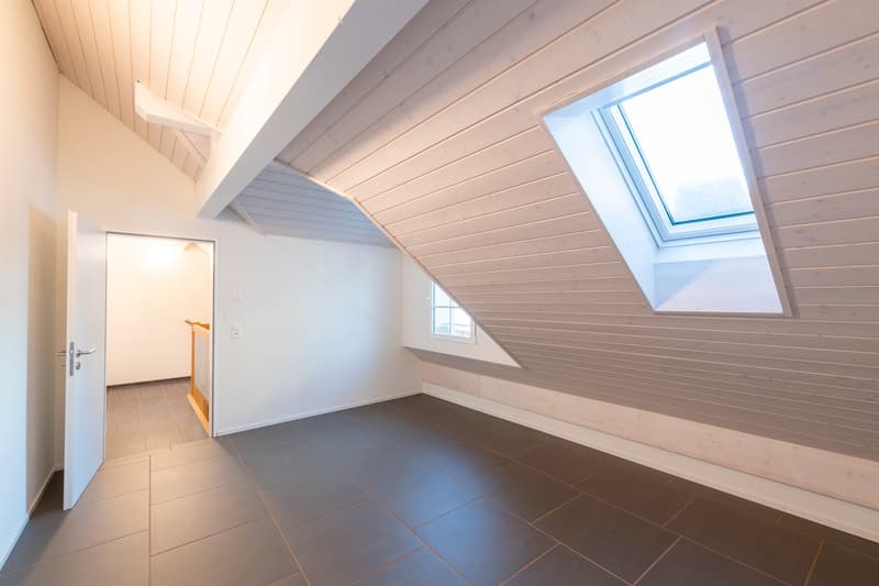 Charmante 3.5-Zimmer-Duplex-Wohnung in ländlicher Umgebung (11)