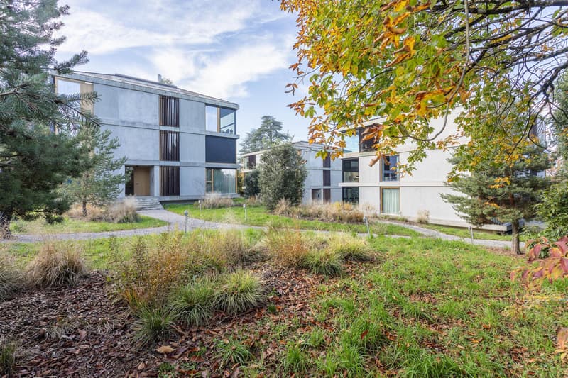 En exclusivité - Superbe 3 pièces au coeur de Corsier (2)
