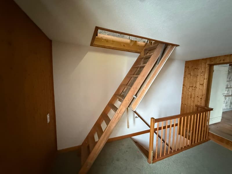 Exclusivité ? Bien à rénover avec fort potentiel à Givrins (4)