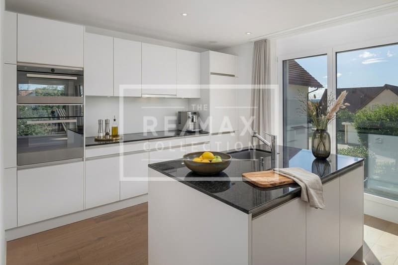 Grosszügige 4.5-Zimmerwohnung in Auslikon Wohnen mit Weitblick in Seenähe (3)