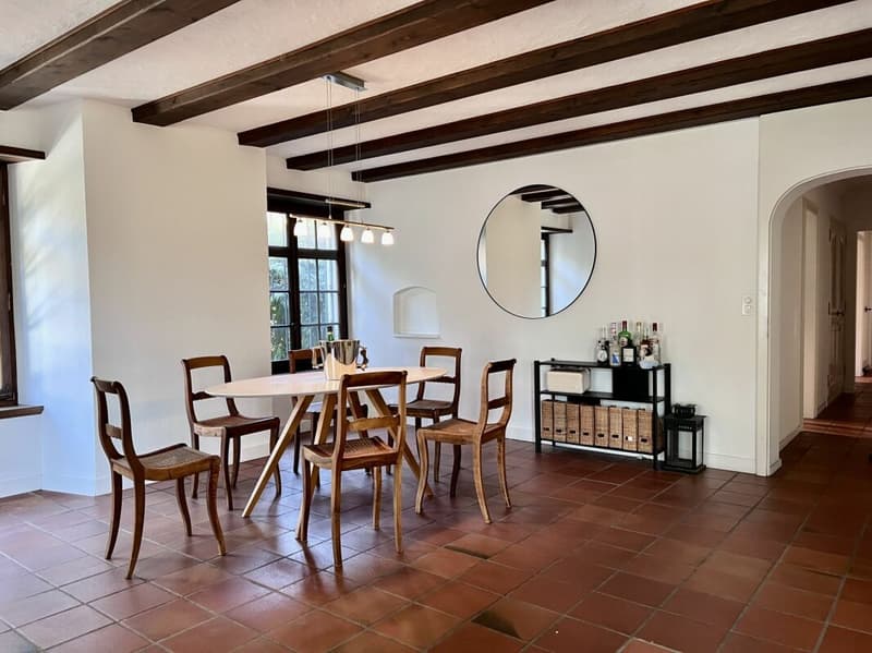4.5-Zimmer-Gartenwohnung mit privater Garten-Oase (4)