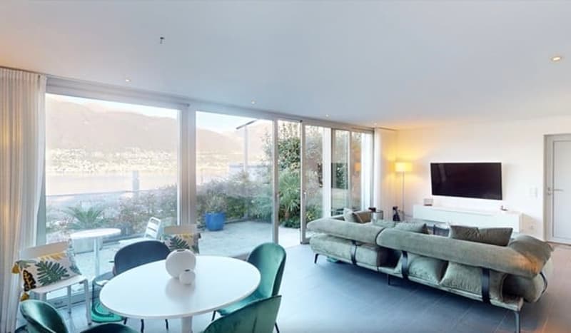 Elegantes Wohnhaus mit Seesicht und Terrasse (9)