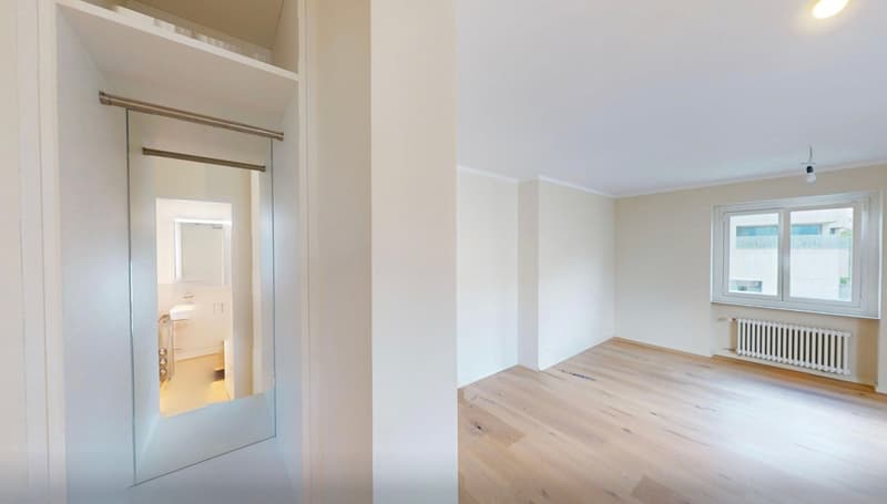 Topmodernes Attika-Studio mit Seesicht und Parkplatz (7)