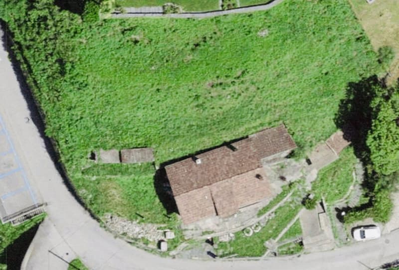 Ferienhaus mit grossem Grundtstück (4)