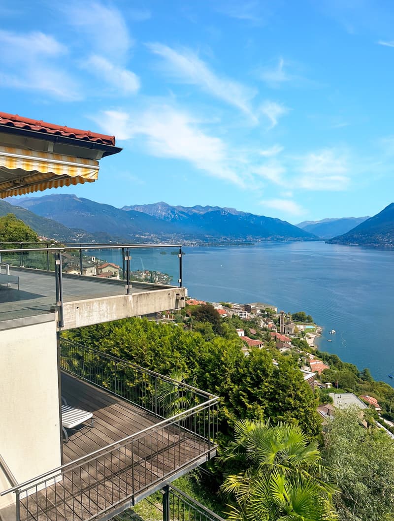 Ferienhaus mit Panoramaseesicht, bequemer Zufahrt und 3 Parkplätzen (1)