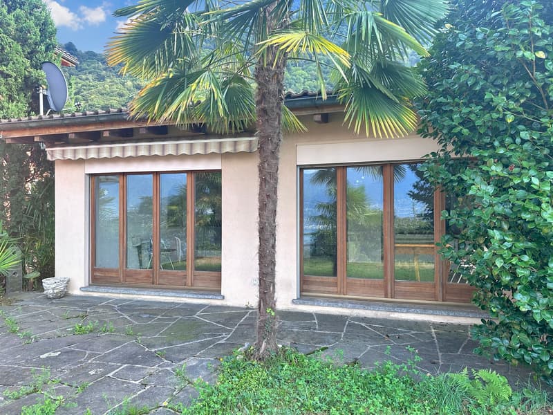 Charmantes Ferienhaus mit unverbaubarer Seesicht (1)