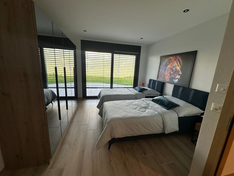 Exklusives Neubau-Chalet mit atemberaubendem Ausblick in Crans-Montana (17)