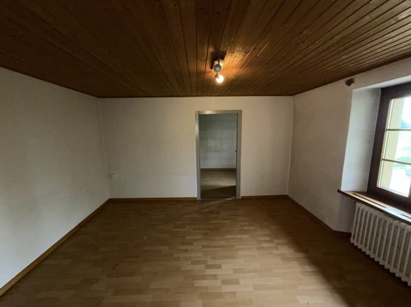 Seltene Gelegenheit: Wohnhaus mit Ökonomieteil und Baulandreserve auf 1'752 m² in Lostorf (5)
