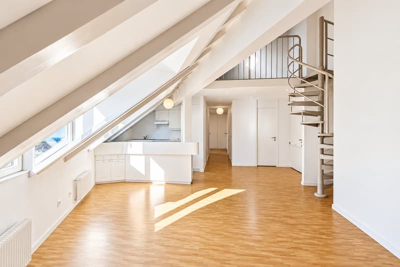 Reserviert // Charmante 4.5-Zimmer-Maisonette-Wohnung mit Weitblick in Muttenz (4)