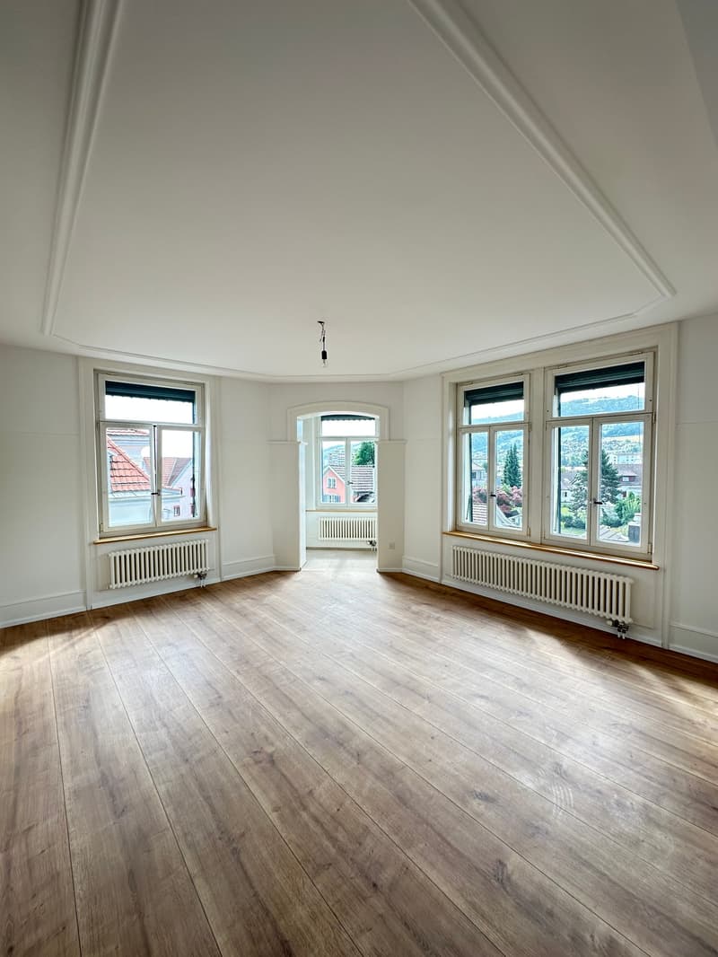 Moderne 2.5-Zimmer-Wohnung mit Balkon in Goldach (1)