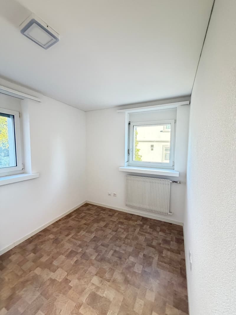 Helle 5.5-Zimmer-Wohnung im Erdgeschoss in Wil SG – ab sofort verfügbar! (2)