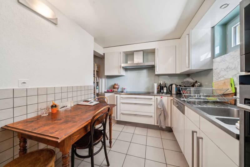 En exclusivité - Charmant appartement de 3,5 pièces avec terrasse et vue panoramique (5)