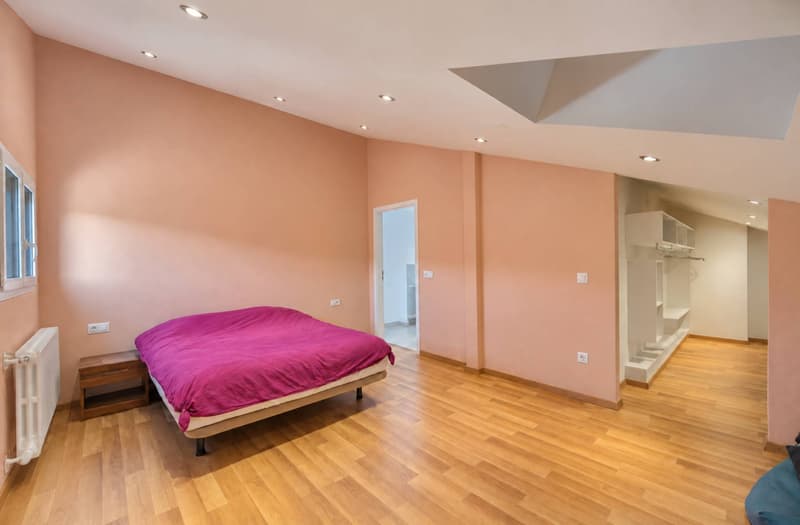 Chambre parentale avec espace dressing