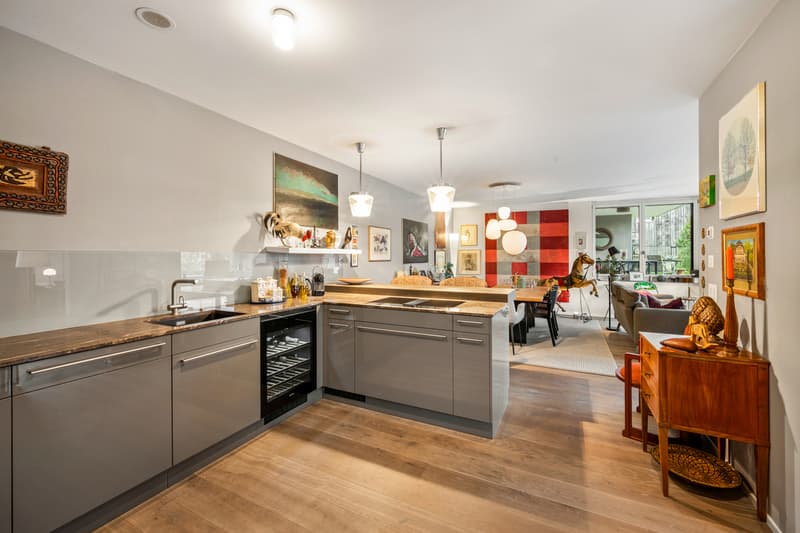 Moderne 3.5-Zimmer-Wohnung mit durchdachtem Wohnkomfort (2)