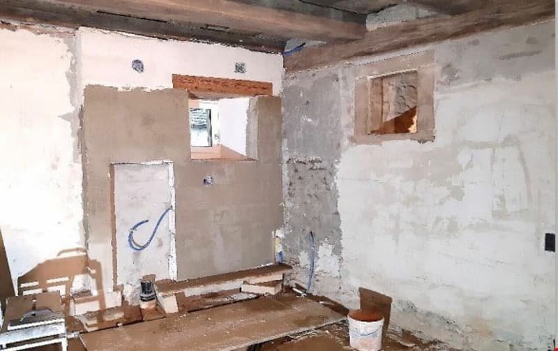 Charmantes Mehrfamilienhaus in Klingnau mit 3 grosszügigen Wohneinheiten und vielfältigem Nutzungspotenzial (3)