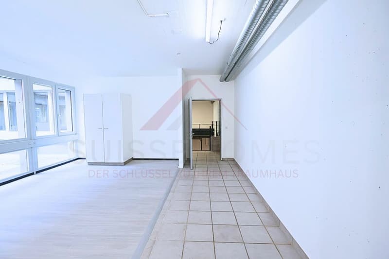 Living and working combined - Atrium building with 220 m² living and 270 m² commercial space in Thörishaus (6)