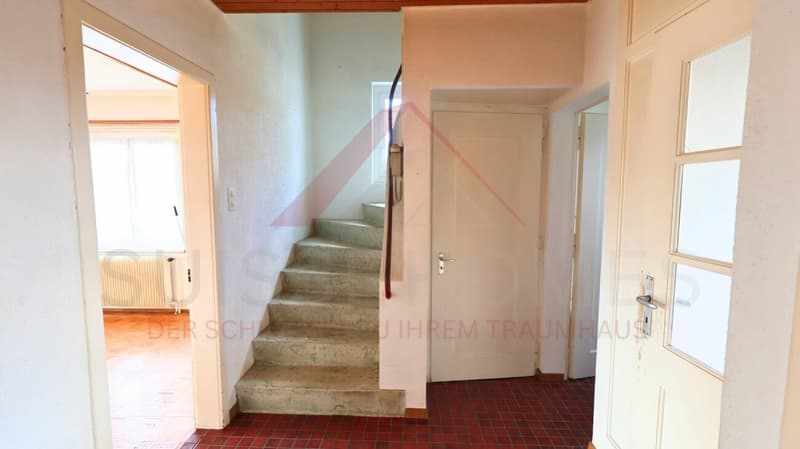 Maison 4.5 pièces pleine de charme avec vue panoramique sur le château et deux terrasses (23)