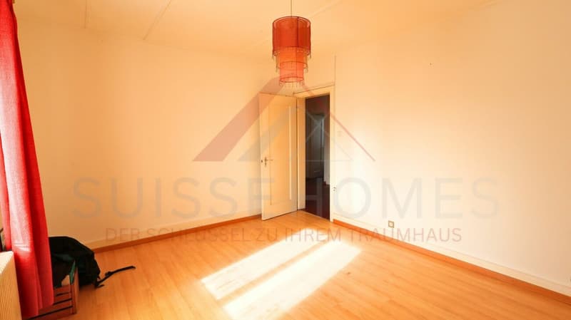 Maison 4.5 pièces pleine de charme avec vue panoramique sur le château et deux terrasses (14)
