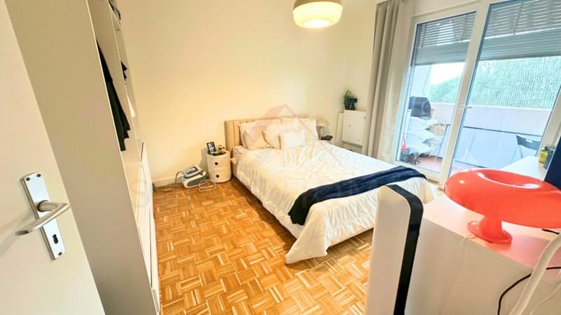 Fribourg centre - Appartement 2.5 pièces rénové, élégant et prêt à vivre (7)