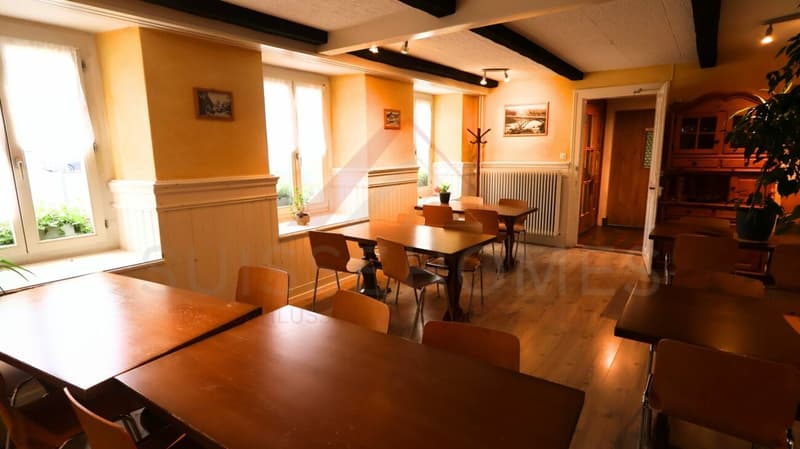 Attraktives Wohn- und Geschäftshaus mit Restaurant und Entwicklungsmöglichkeiten in Plaffeien (8)