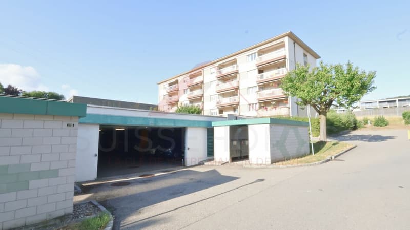 Marly - Appartement 3.5 pièces rénové avec balcon ensoleillé et vue verdoyante (16)