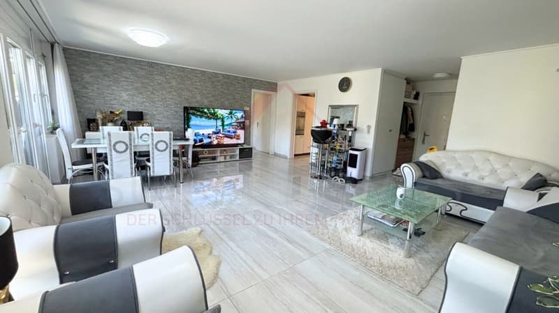 Traumhafte Seesicht über dem Vierwaldstättersee | Exklusive 2.5 Zimmer Wohnung mit 35 m² Terrasse (10)