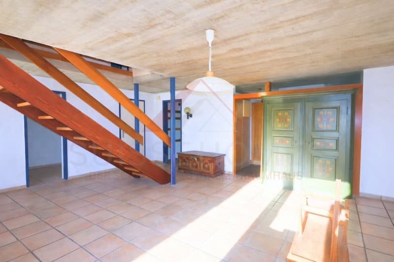 Traumhafte Seesicht am Bielersee 8.5 Zimmer Haus mit Pool und 1'443 m² Grundstück (12)