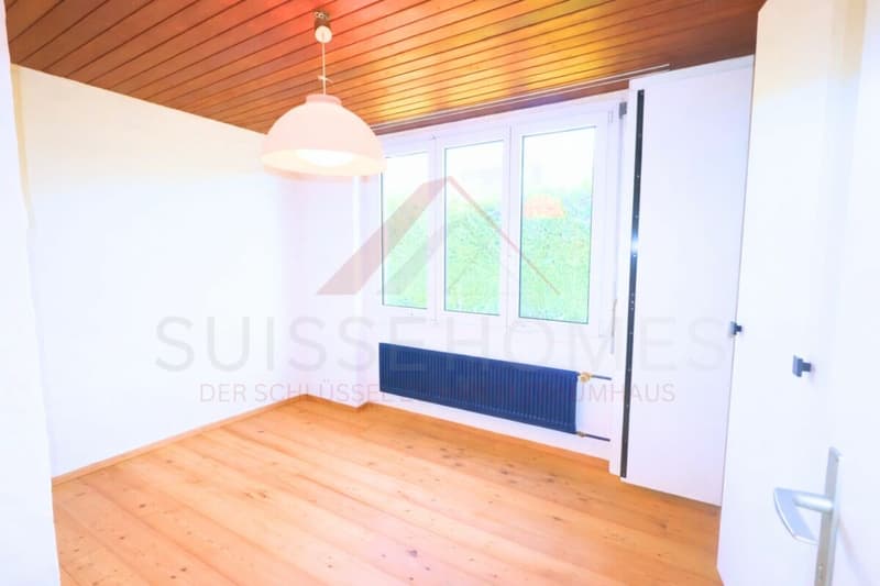 Traumhafte Seesicht am Bielersee 8.5 Zimmer Haus mit Pool und 1'443 m² Grundstück (15)