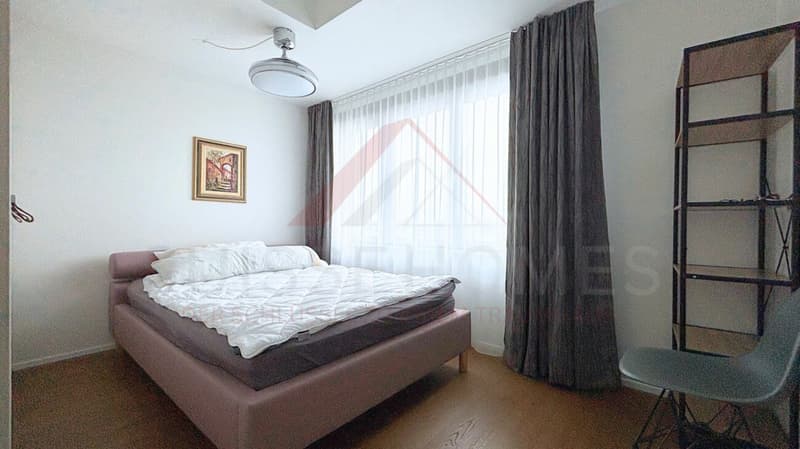 Exklusive 5.5 Zimmer Maisonette mit Designküche, Loggia und Minergie Standard (11)