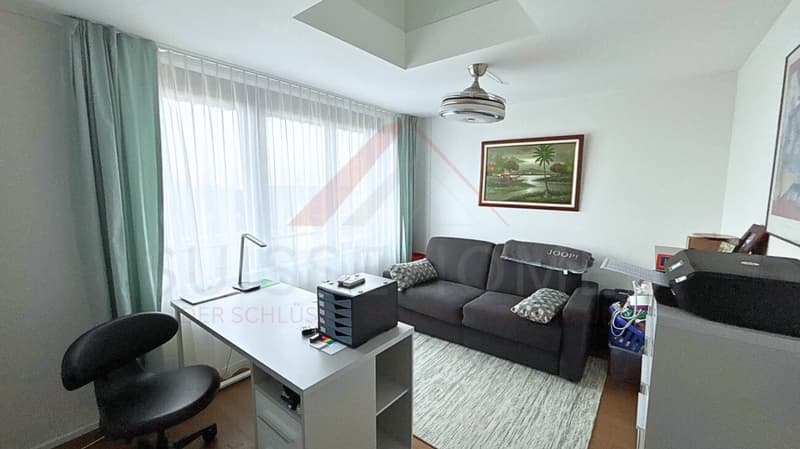 Exklusive 5.5 Zimmer Maisonette mit Designküche, Loggia und Minergie Standard (14)