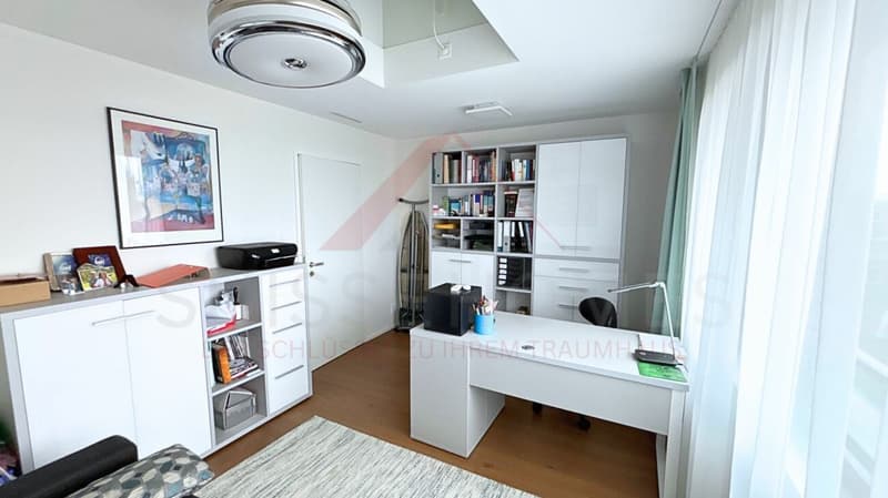 Exklusive 5.5 Zimmer Maisonette mit Designküche, Loggia und Minergie Standard (15)