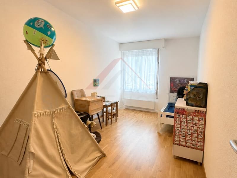 Wohnen über den Dächern von Burgdorf - Helle 3.5 Zimmer Wohnung mit Aussicht (10)