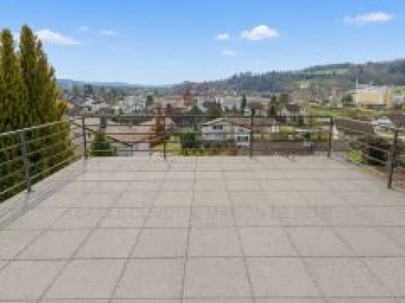 Maison de charme avec vue panoramique sur le château et deux belles terrasses (20)