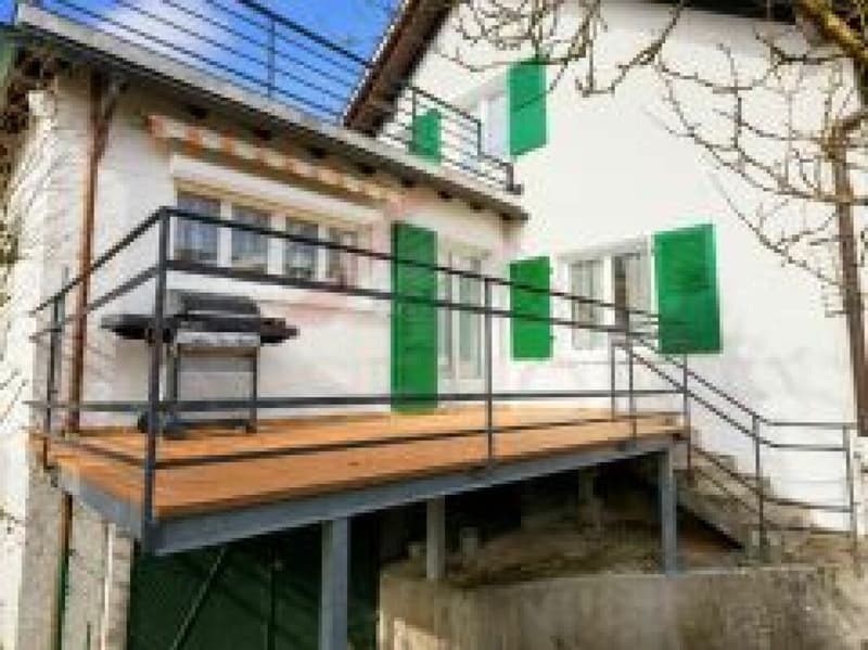 Maison de charme avec vue panoramique sur le château et deux belles terrasses (5)