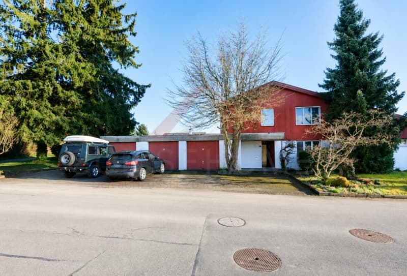 Exklusives Einfamilienhaus mit Pool, Sauna, Seesicht und 1'443 m² Grundstück in Gerolfingen (22)