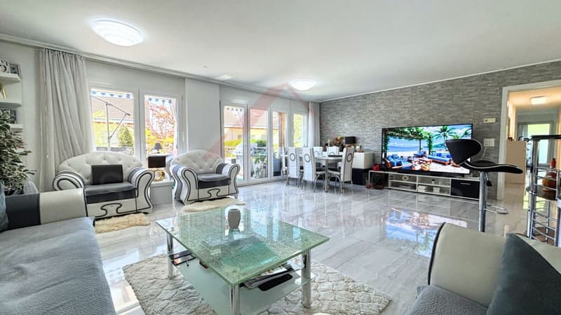 Traumhafte Seesicht über dem Vierwaldstättersee | Exklusive 2.5-Zimmer-Wohnung mit 35 m² Terrasse (2)