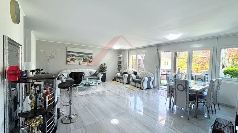 Traumhafte Seesicht über dem Vierwaldstättersee | Exklusive 2.5-Zimmer-Wohnung mit 35 m² Terrasse (3)
