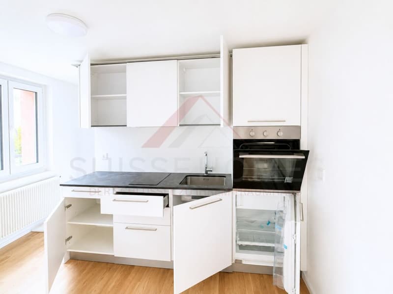 Neuwertiges 1.5-Zimmer-Studio im 1. Obergeschoss - kompakt, ruhig und sonnig (3)