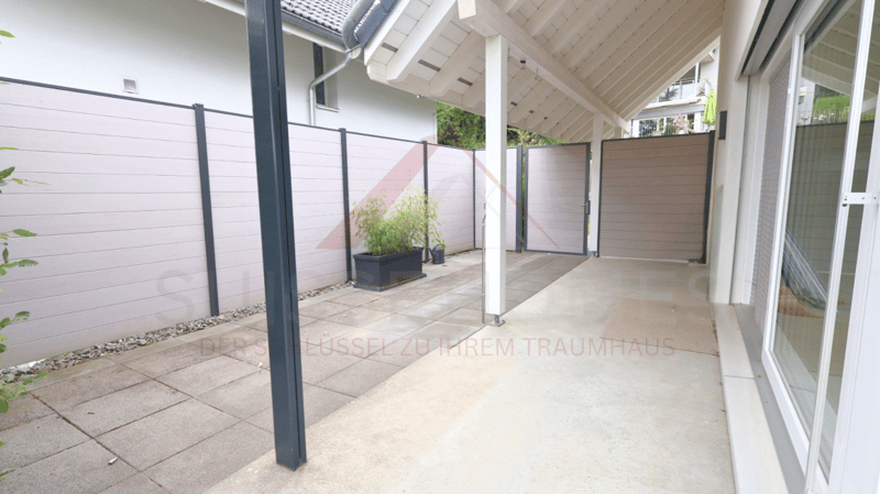 Modernes 6.5-Zimmer-Einfamilienhaus mit Garten, grosser Terrasse und Doppelgarage in Signau (8)