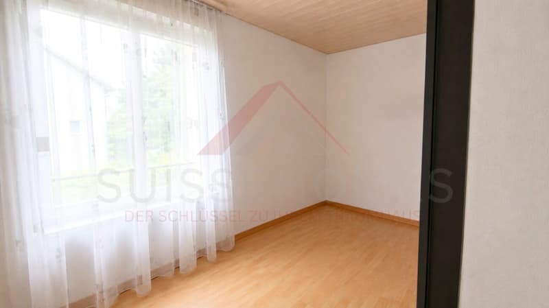 3 Wohnungen, 1 Gewerbeeinheit - eine Immobilie voller Möglichkeiten! (13)