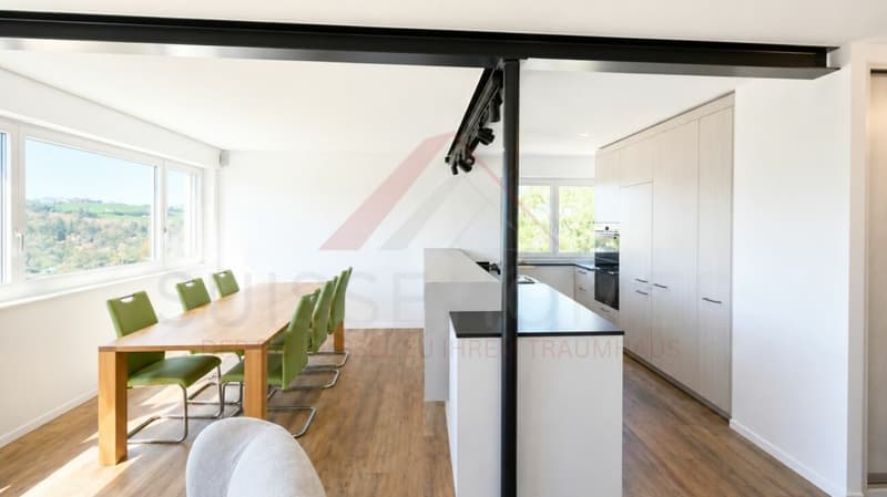 Einziehen statt renovieren - 5.5 Zimmer mit Lift & modernem Wohnkomfort (4)